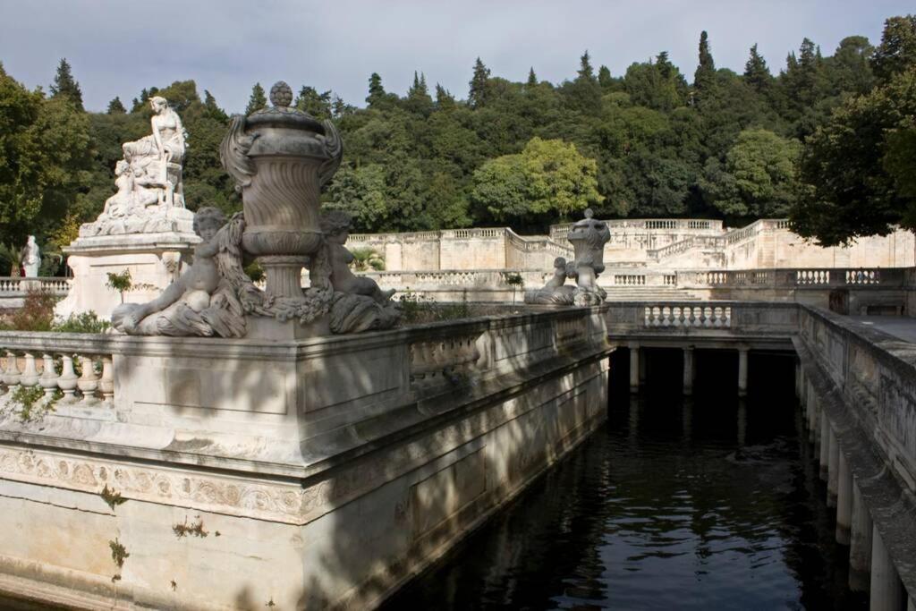 Le Studio D'Auguste- Coeur De Nimes-Chaleureux-Emplacement Ideal Exteriör bild