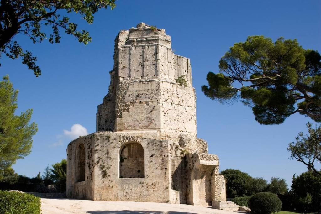 Le Studio D'Auguste- Coeur De Nimes-Chaleureux-Emplacement Ideal Exteriör bild