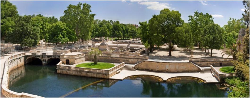 Le Studio D'Auguste- Coeur De Nimes-Chaleureux-Emplacement Ideal Exteriör bild