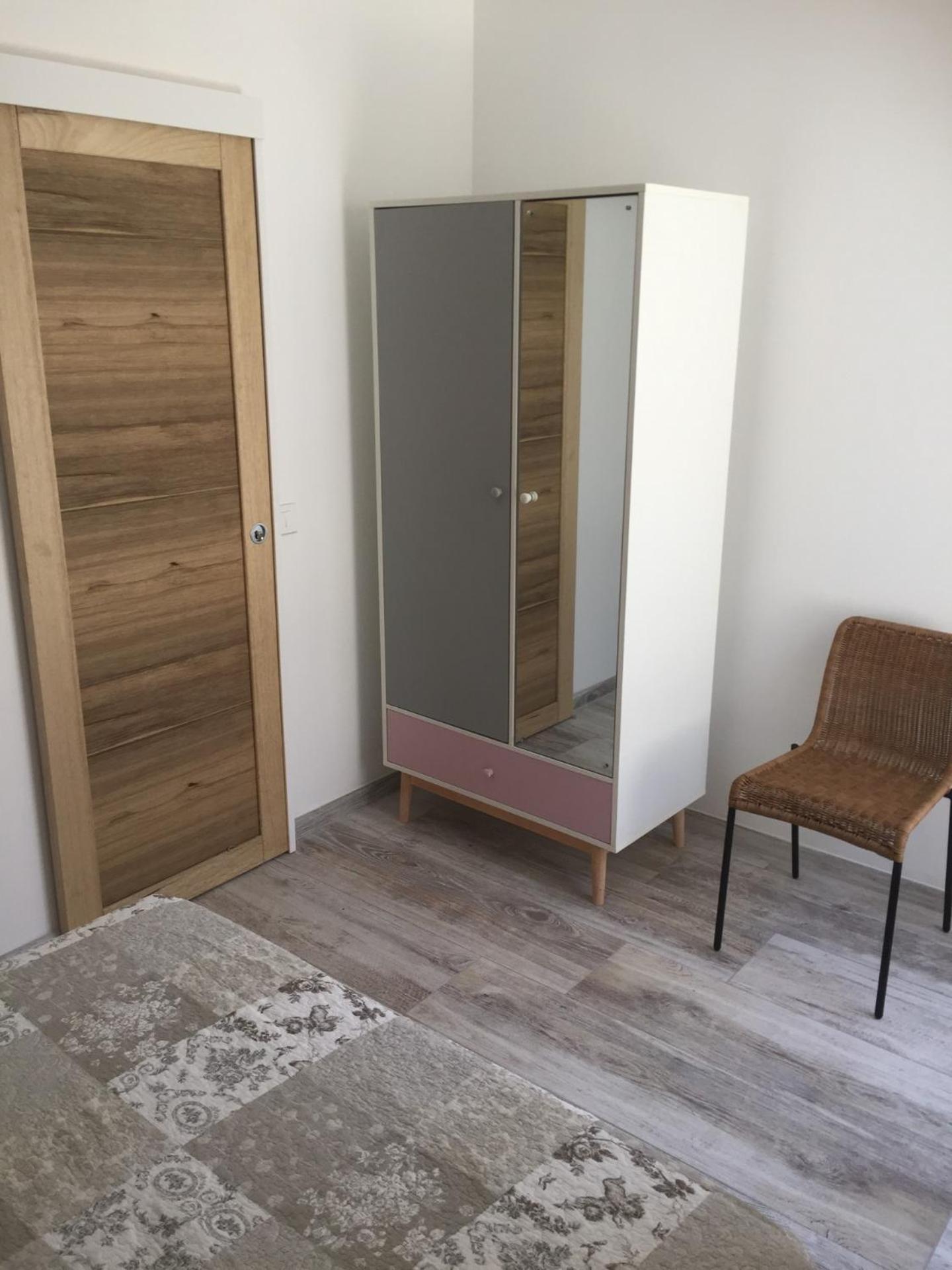 Le Studio D'Auguste- Coeur De Nimes-Chaleureux-Emplacement Ideal Exteriör bild
